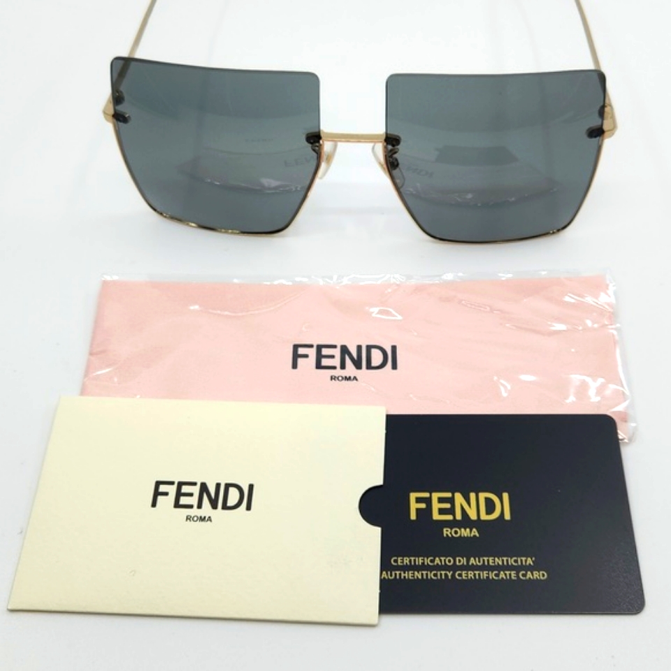 Fendi Sunglasses With Case